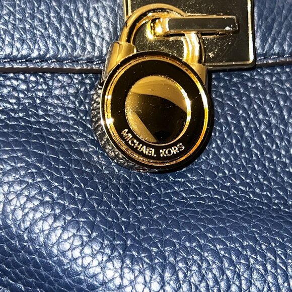 MICHAEL Michael Kors Crossbody Hamilton Traveler Leather Purse Navy Gold Accents - Picture 13 of 13